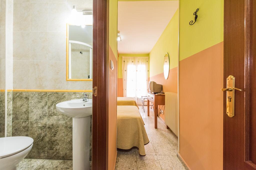 Hostal Arkanta Arganda Del Rey Szoba fotó