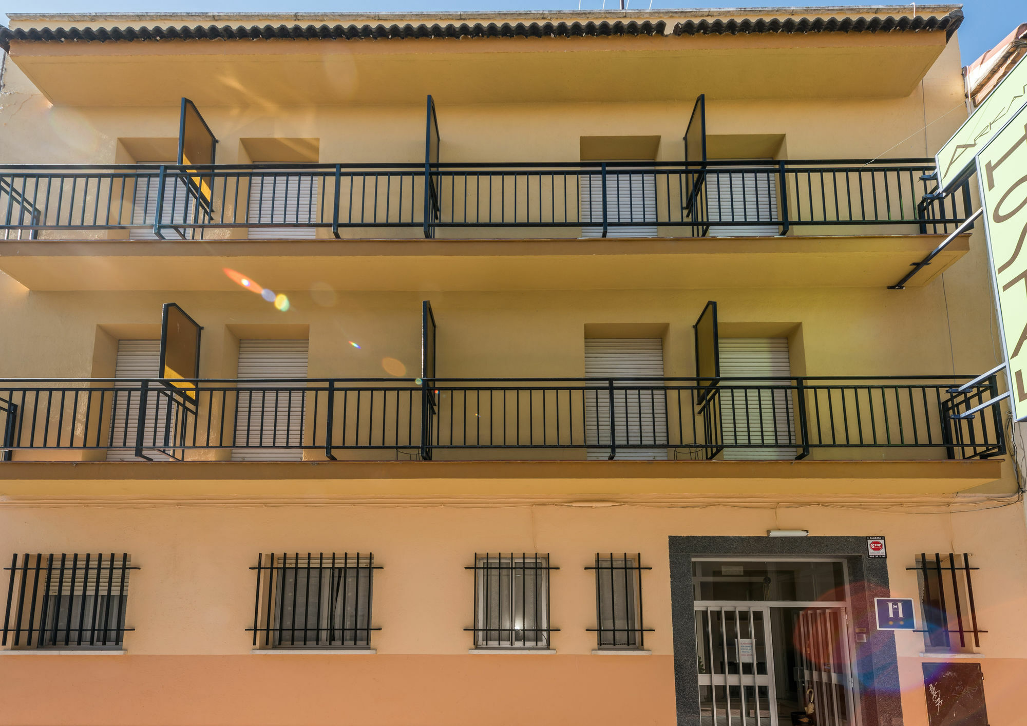 Hostal Arkanta Arganda Del Rey Kültér fotó